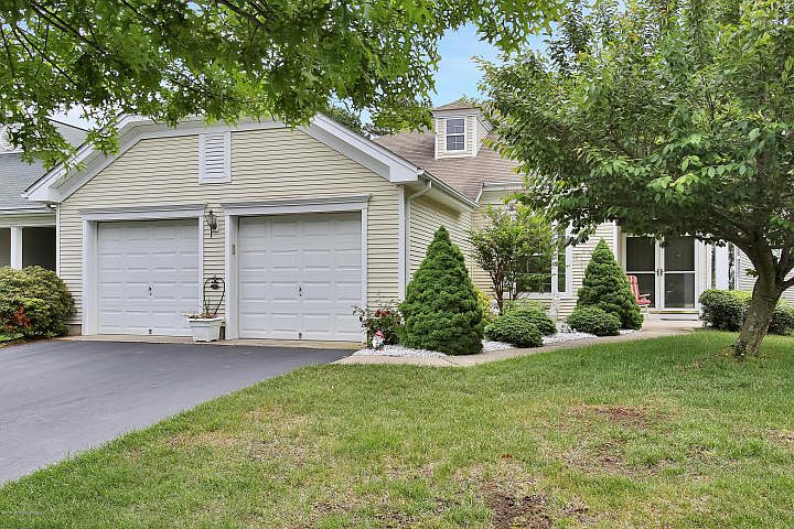 1st image of 1 Summerwinds Dr