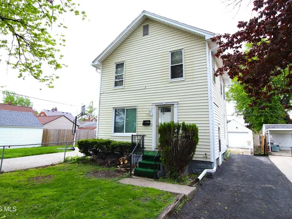 2544 110th St, Toledo, OH 43611