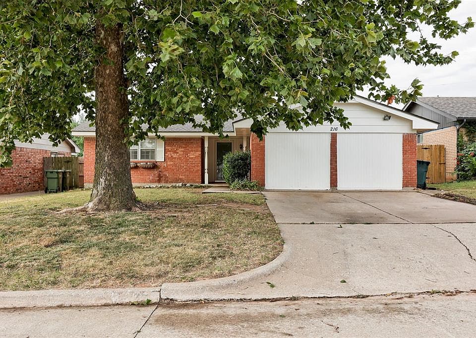 1st image of 216 Klondike Dr