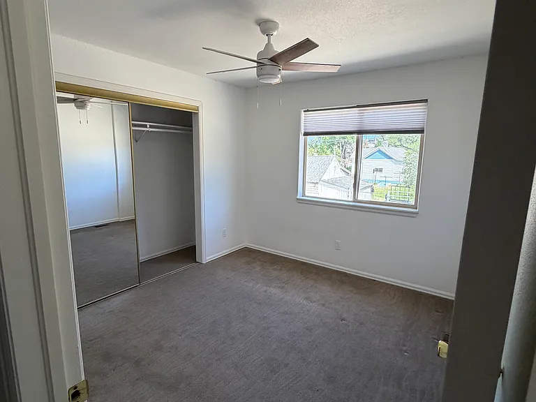 213 S Court St #B — Photo 14