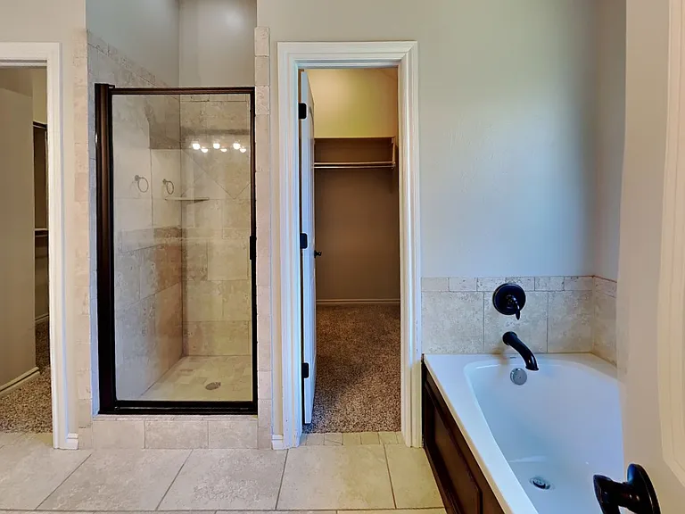 725 Dusty Trl — Photo 14