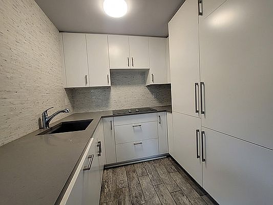 1st image of 70 W 93rd St #2H