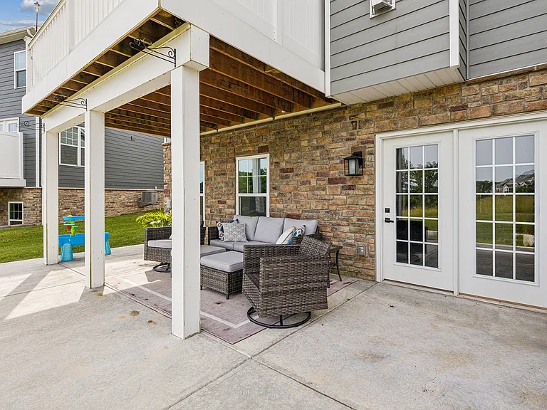 4205 Spruce Rd — Photo 30