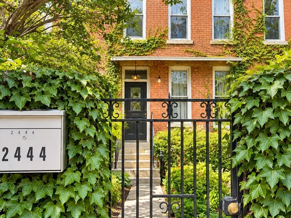2444 W Lexington St, Chicago, IL 60612