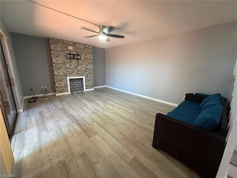 5556 Malt Dr #3 — Photo 11