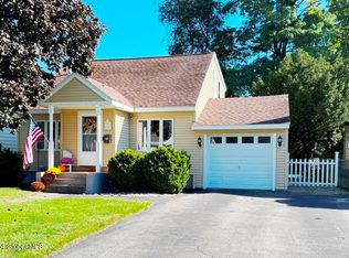 1813 Wagner St, Schenectady, NY 12303