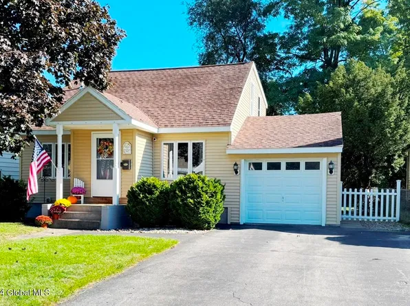 1813 Wagner Street, Schenectady, NY 12303