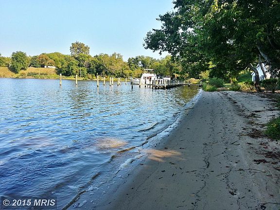 Beach to Community Pier