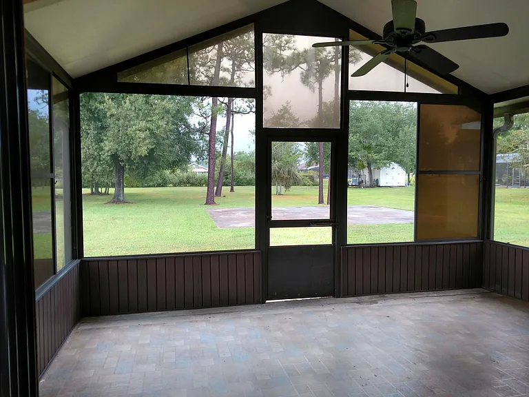 2696 La Alameda Ave — Photo 30