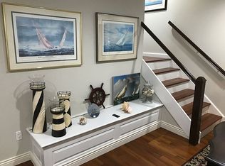 4 Post Rd, Rumson, NJ 07760