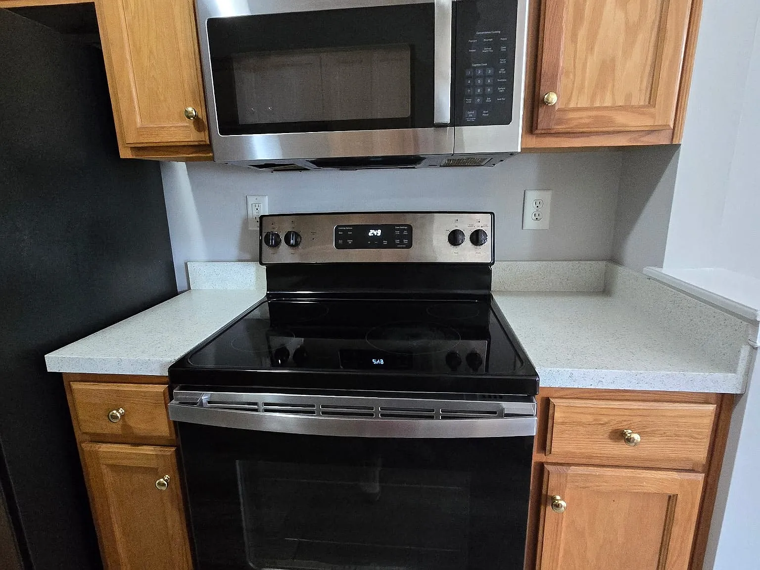 3 bed, 1280 sqft, $2,099 — Photo 4