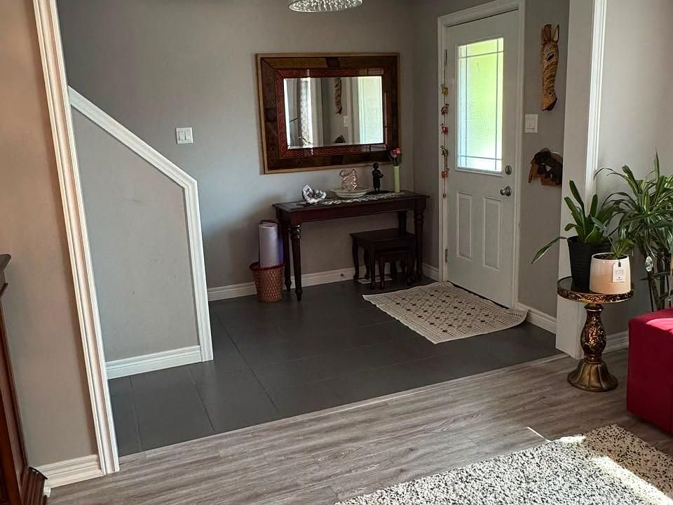 1st image of 14 Amos Dr #29