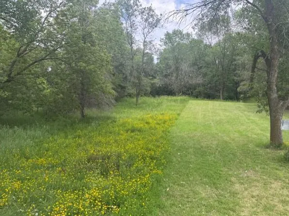4 Circle Dr NW, Alexandria, MN 56308