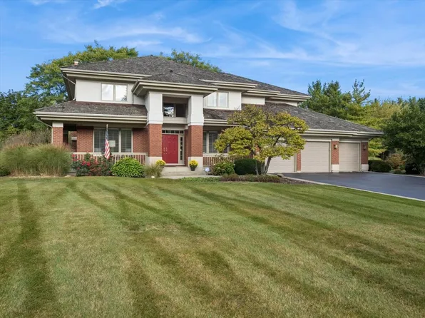 (undisclosed Address), Libertyville, IL 60048