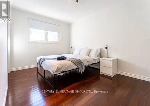 4th image of 1 Siberry Rd