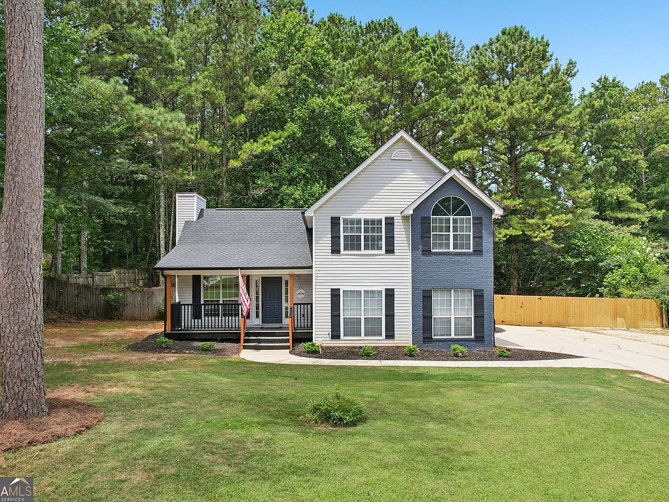 1st image of 125 Bradford Station Dr