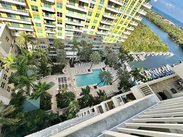 Building Photo - 625 Casa Loma Blvd #1507