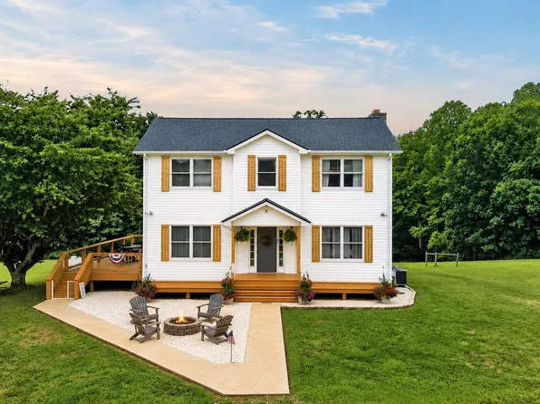 965 Horseshoe Rd, Arrington, VA 22922