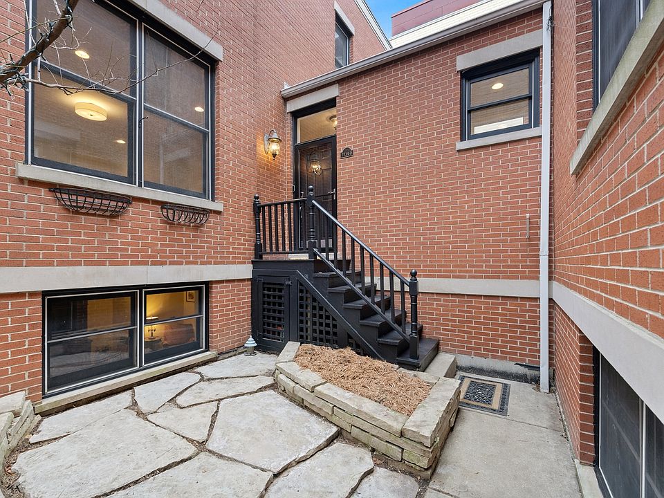 1st image of 2734 N Southport Ave APT D