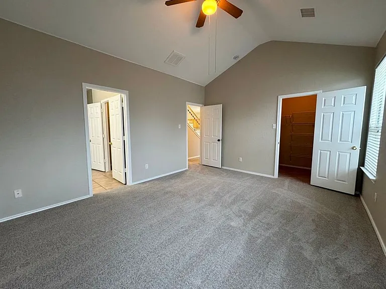 544 Hogan — Photo 26
