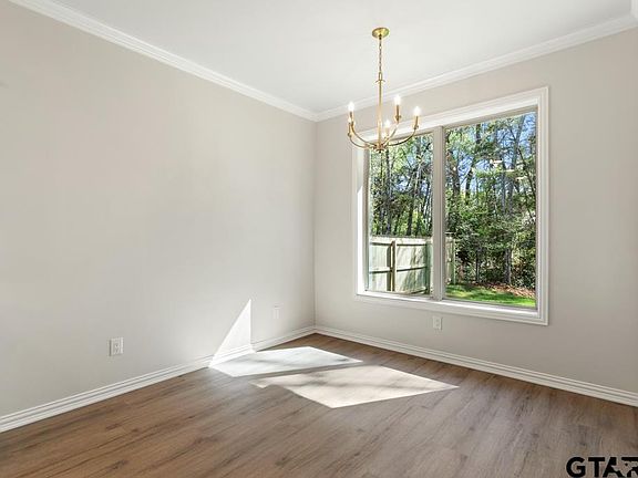 5th image of 492 Preston Rdg