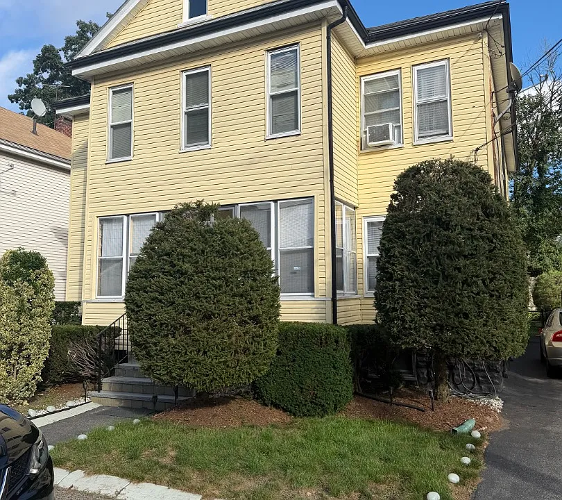 19 Brockton St #1