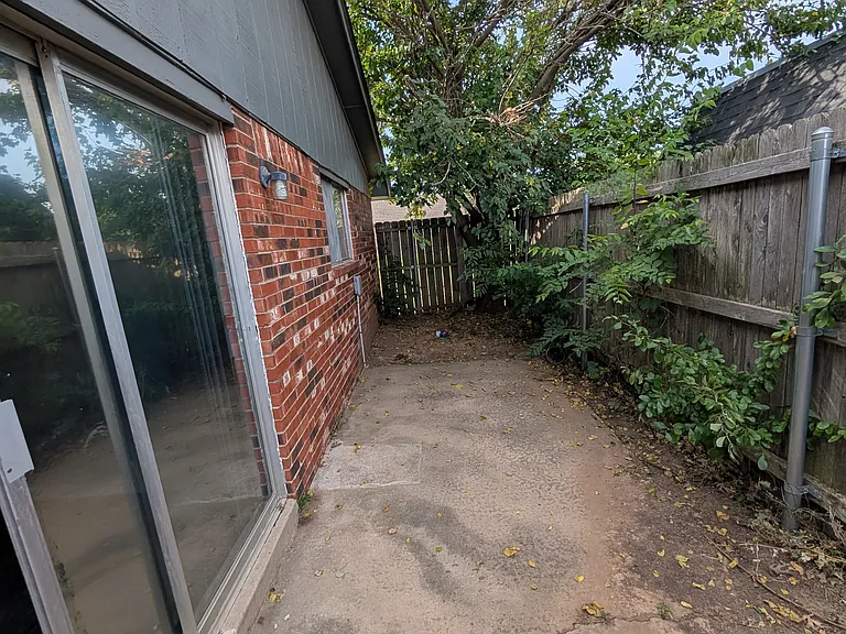 122 Crystal Cir #122 — Photo 18