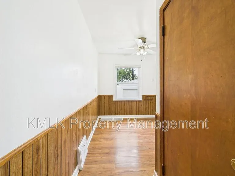 636 Lurie Ave — Photo 11
