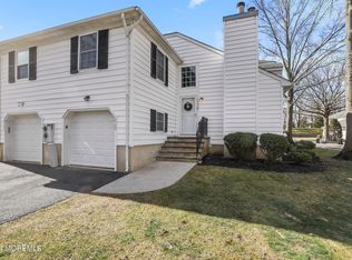 2502 Buckingham Cir, Middletown, NJ 07748