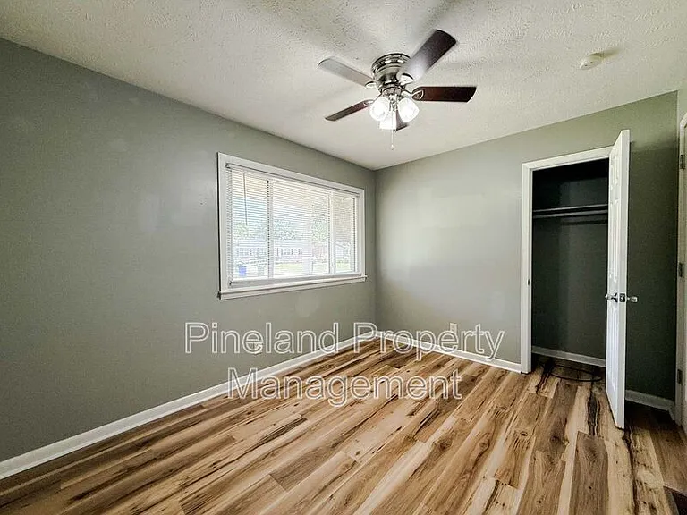 6151 Wynnwood Dr — Photo 11