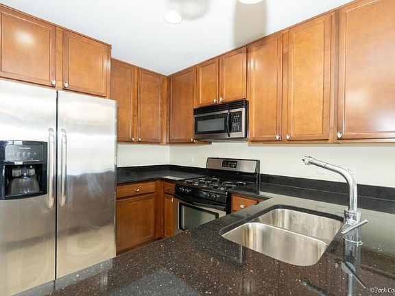 4th image of 3200 Oak Park Ave #05c63c63d