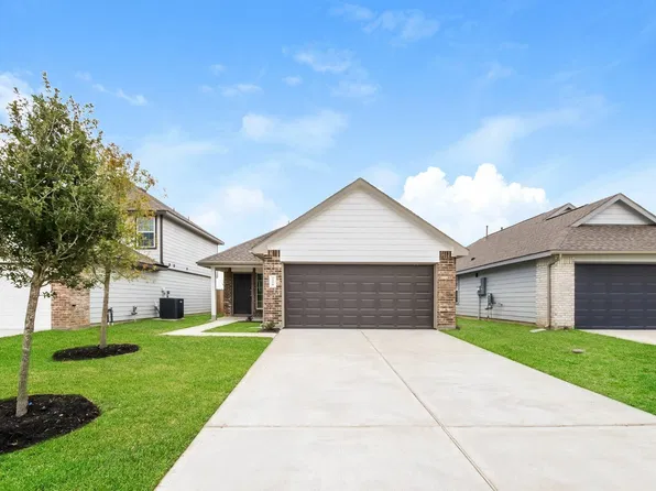 2208 Onyx Ln, Conroe, TX