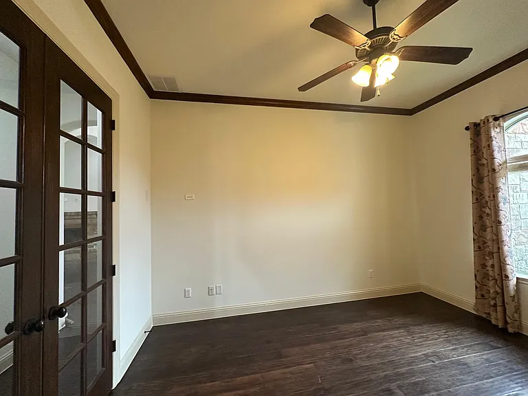 906 Madison Fork Dr — Photo 16