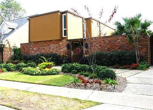 1st image of 5624 Evelyn Ct