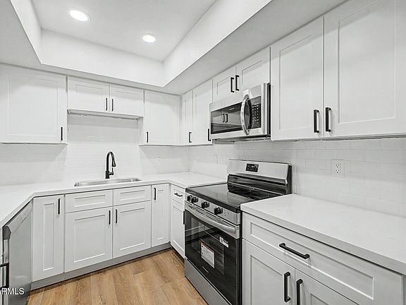 2nd image of 1340 N RECKER Road #322