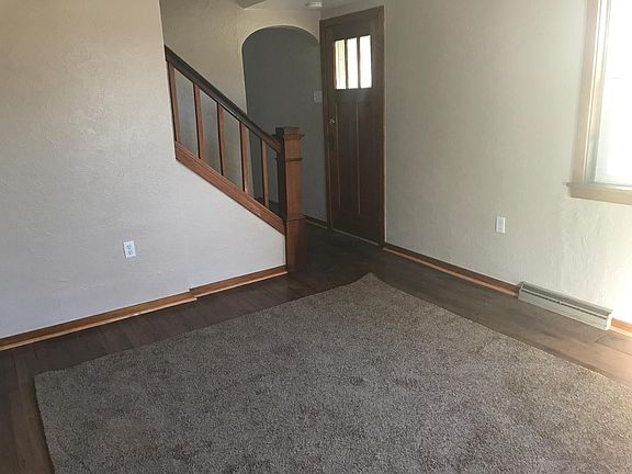 3rd image of 140 Lopes Ln