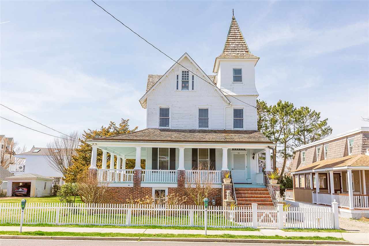 12 S Broadway Cape May Nj 08204 Mls 211129 Zillow