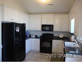 3rd image of 3408 Saybrook Ct