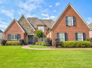 887 Elm Grove Cir, Collierville, TN 38017