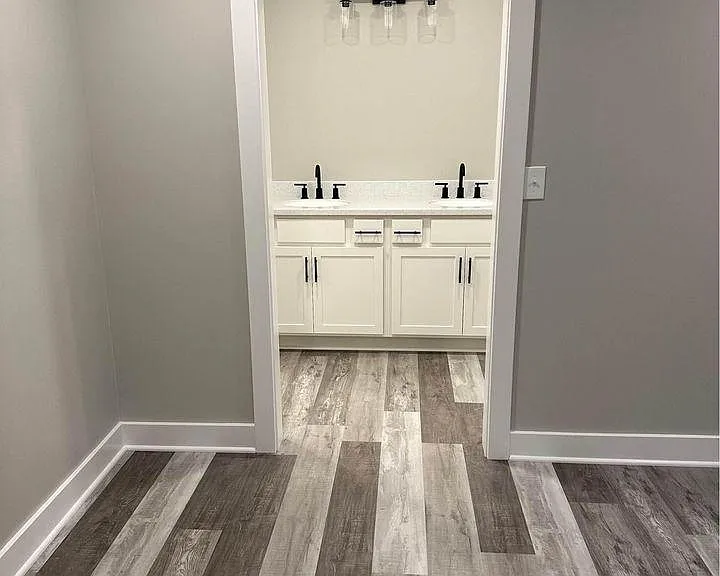 Master Ensuite