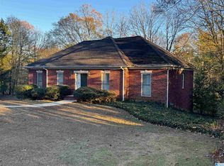 2407 Chandabrook Dr, Pelham, AL 35124