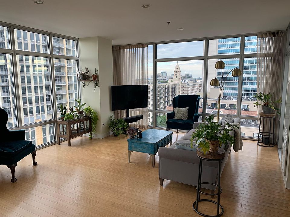 1st image of 510 W Erie St #19