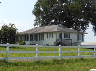 3659 Hickman Rd, Kodak, TN 37764