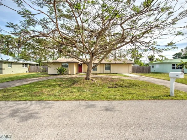 8856 Fordham St, Fort Myers, FL 33907