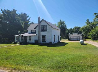 899 Gillette Ln, Wisconsin Dells, WI 53965