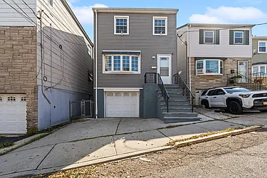3510 Givernaud Terrace