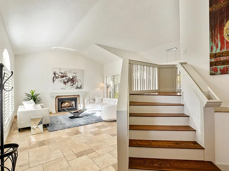S Old Mill Cir — Photo 38