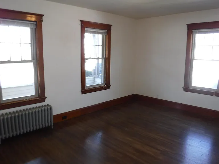 25 Caughey St — Photo 12