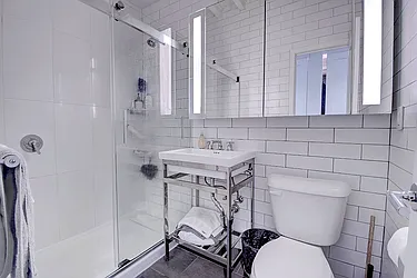 Rented by Urbane Brokerage