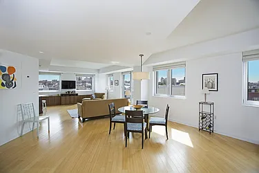 Sold by Space Marketing Shop